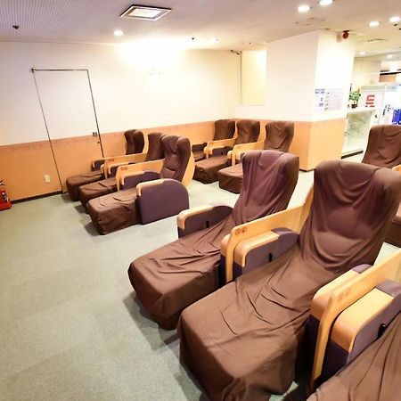 Capsule Hotel Asahi Plaza Shinsaibashi Osaka Exterior photo