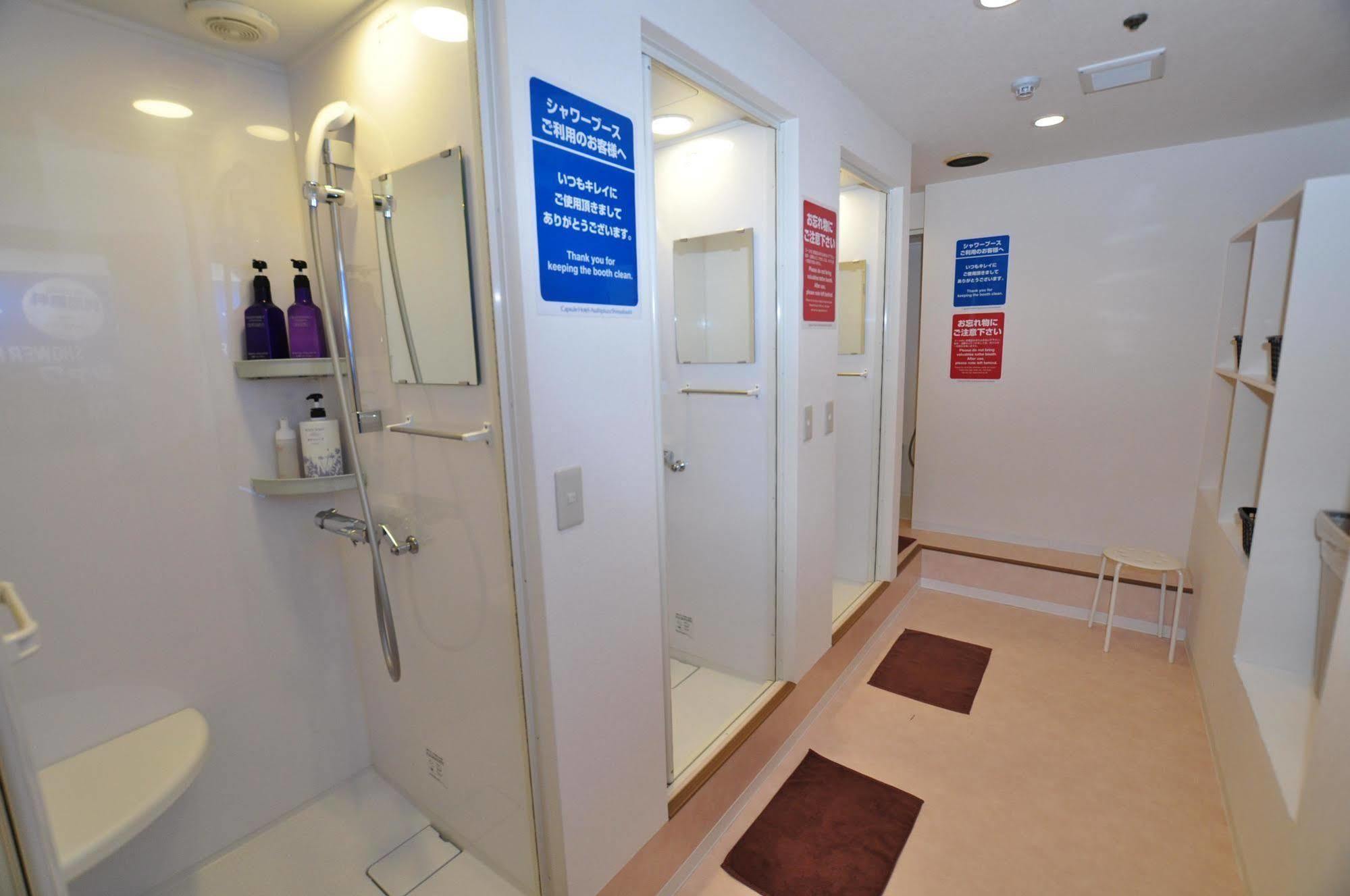 Capsule Hotel Asahi Plaza Shinsaibashi Osaka Exterior photo
