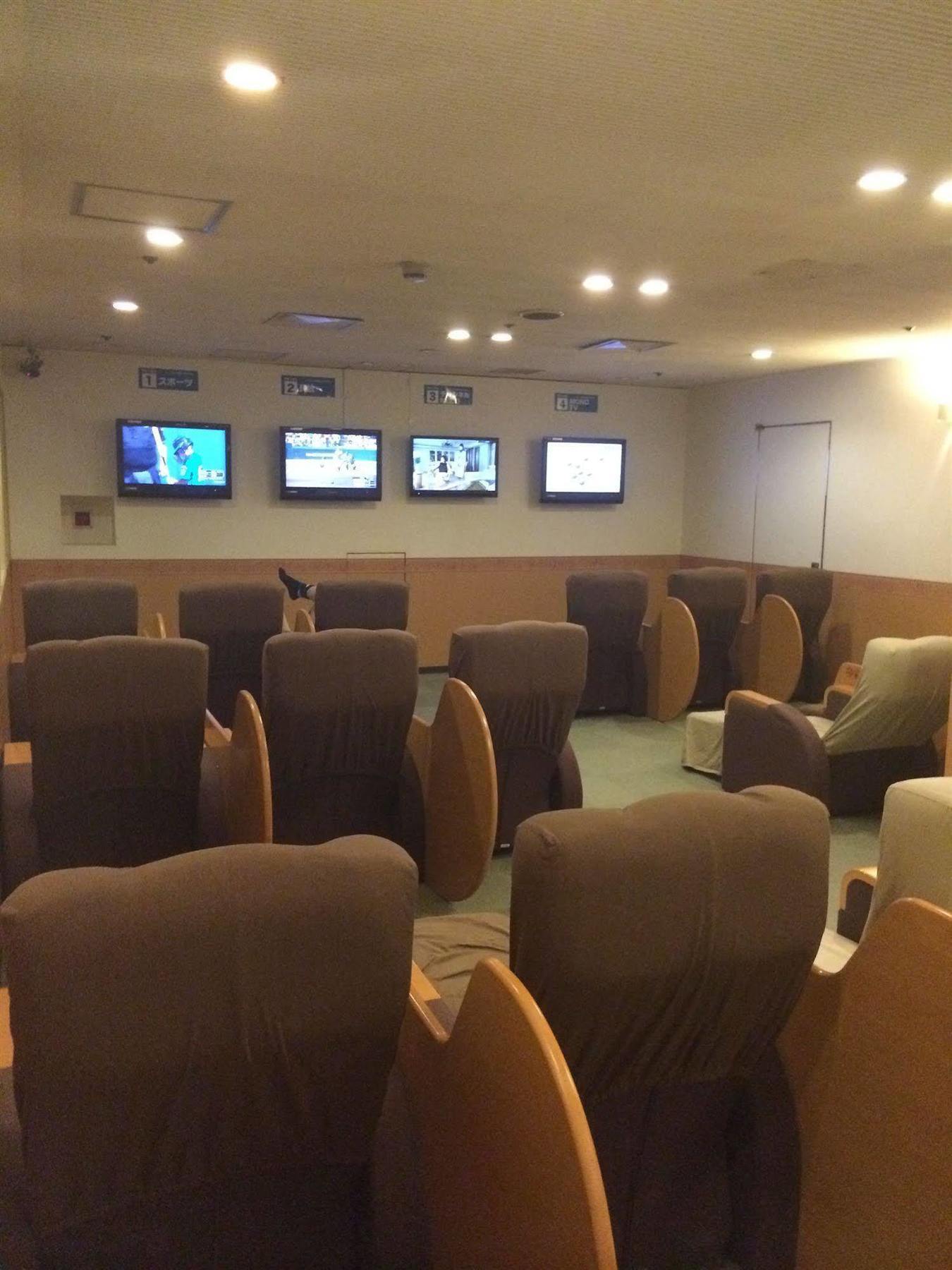 Capsule Hotel Asahi Plaza Shinsaibashi Osaka Exterior photo